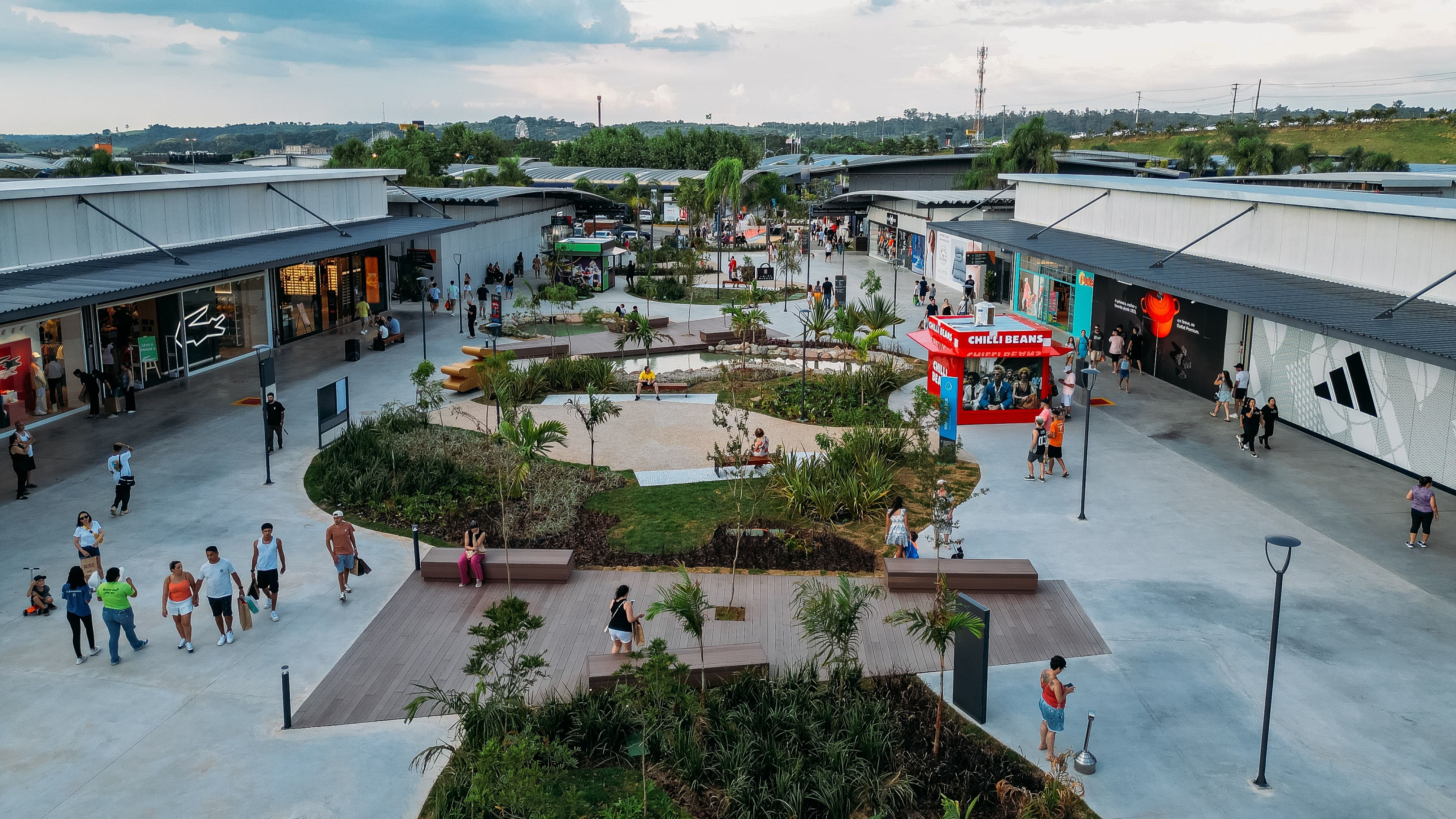 Loja no Outlet Premium Itupeva abre vagas para início imediato